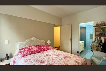 Apartamento à venda com 160m², 3 quartos e 1 vaga Apartamento à venda com 160m², 3 quartos e 1 vagaSuíte 3