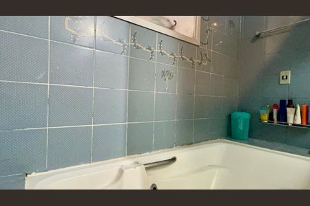 Apartamento à venda com 160m², 3 quartos e 1 vaga Apartamento à venda com 160m², 3 quartos e 1 vagaBanheiro da Suíte 3