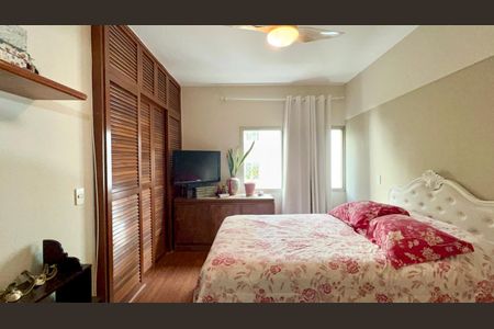 Apartamento à venda com 160m², 3 quartos e 1 vaga Apartamento à venda com 160m², 3 quartos e 1 vagaSuíte 3