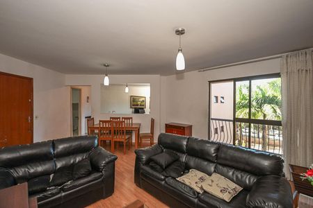 Sala de apartamento para alugar com 2 quartos, 87m² em Jardim Maria Rosa, Taboão da Serra