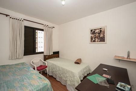 Apartamento para alugar com 87m², 2 quartos e 1 vagaQuarto