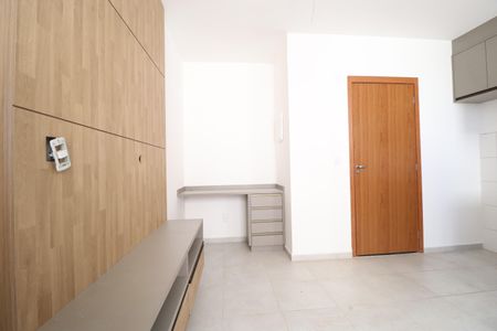 Sala de apartamento para alugar com 2 quartos, 55m² em Shopping Park, Uberlândia