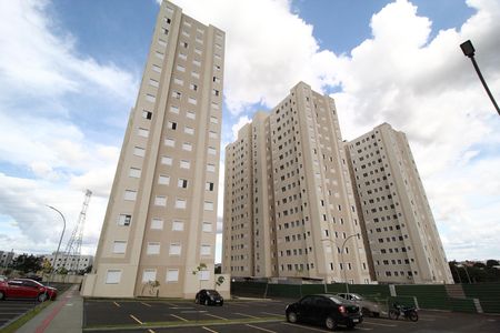 Apartamento para alugar com 55m², 2 quartos e 1 vagaFachada