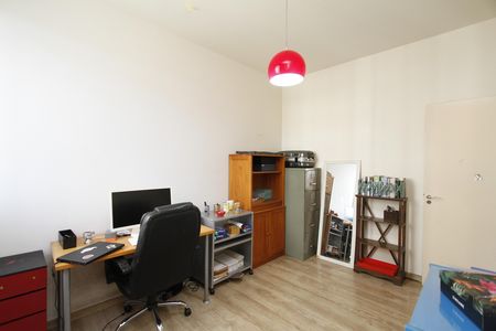 Apartamento à venda com 130m², 4 quartos e 2 vagasQuarto 1