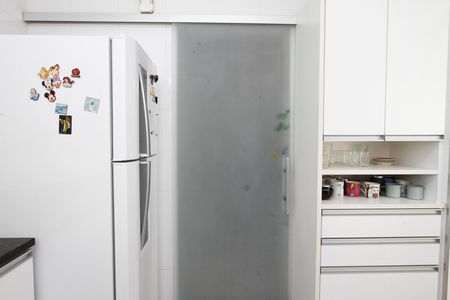 Apartamento à venda com 130m², 4 quartos e 2 vagasCozinha