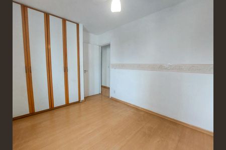 Apartamento para alugar com 75m², 3 quartos e 1 vaga Apartamento para alugar com 75m², 3 quartos e 1 vagaQuarto 2