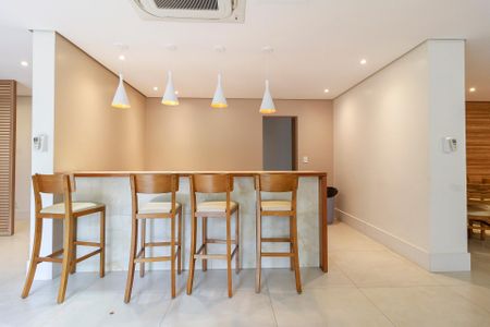 Apartamento para alugar com 75m², 3 quartos e 1 vaga Apartamento para alugar com 75m², 3 quartos e 1 vagaÁrea comum - Salão de festas