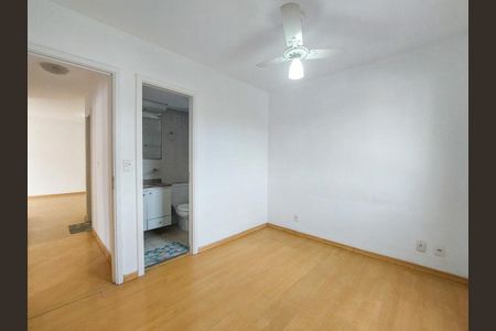 Apartamento para alugar com 75m², 3 quartos e 1 vaga Apartamento para alugar com 75m², 3 quartos e 1 vagaSuite