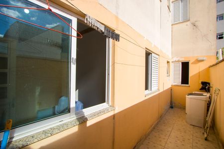 Apartamento à venda com 64m², 3 quartos e 1 vaga Apartamento à venda com 64m², 3 quartos e 1 vagaÁrea de serviço