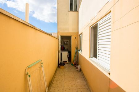 Apartamento à venda com 64m², 3 quartos e 1 vaga Apartamento à venda com 64m², 3 quartos e 1 vagaÁrea de serviço