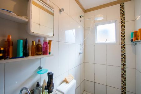 Apartamento à venda com 64m², 3 quartos e 1 vaga Apartamento à venda com 64m², 3 quartos e 1 vagaBanheiro social