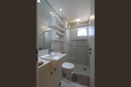 Apartamento à venda com 77m², 2 quartos e 2 vagas Apartamento à venda com 77m², 2 quartos e 2 vagasBanheiro da Suíte 1