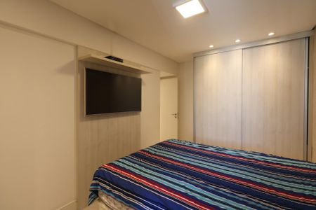 Apartamento à venda com 77m², 2 quartos e 2 vagas Apartamento à venda com 77m², 2 quartos e 2 vagasSuíte 2