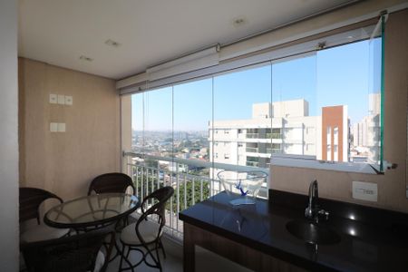 Apartamento à venda com 77m², 2 quartos e 2 vagas Apartamento à venda com 77m², 2 quartos e 2 vagasVaranda Gourmet