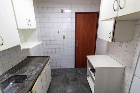 Apartamento para alugar com 92m², 4 quartos e 1 vagaCOZINHA