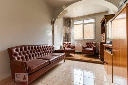 Apartamento à venda com 64m², 2 quartos e 2 vagas