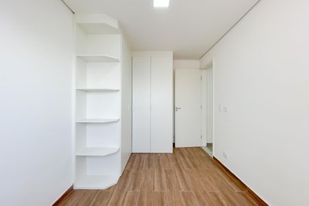 Quarto 1 de apartamento à venda com 2 quartos, 45m² em Vila Yolanda, Osasco