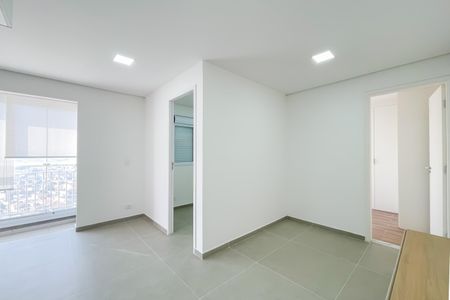 Sala de apartamento à venda com 2 quartos, 45m² em Vila Yolanda, Osasco