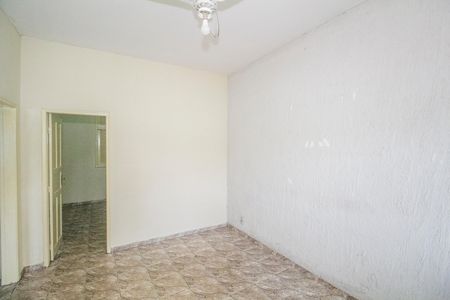 Sala de casa para alugar com 2 quartos, 62m² em Marechal Hermes, Rio de Janeiro