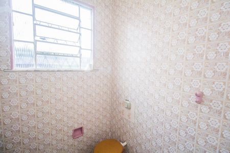 Casa para alugar com 62m², 2 quartos e 4 vagas Casa para alugar com 62m², 2 quartos e 4 vagasBanheiro