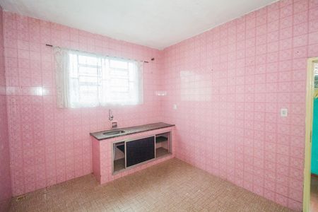 Casa para alugar com 62m², 2 quartos e 4 vagas Casa para alugar com 62m², 2 quartos e 4 vagasCozinha e Área de Serviço
