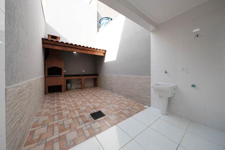 Casa à venda com 168m², 3 quartos e 2 vagasÁrea de Serviço