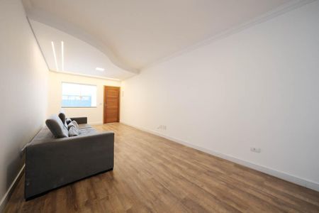 Sala de casa à venda com 3 quartos, 168m² em Vila Granada, São Paulo