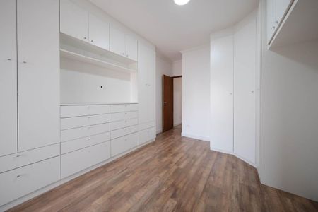 Casa à venda com 168m², 3 quartos e 2 vagasSuíte 3