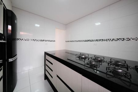 Casa à venda com 168m², 3 quartos e 2 vagasCozinha