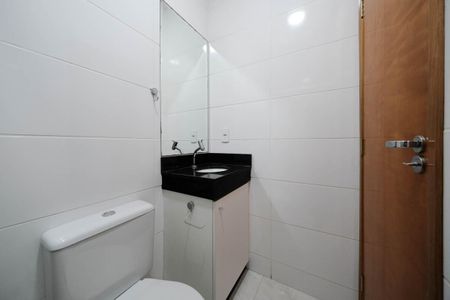 Casa à venda com 168m², 3 quartos e 2 vagasSuíte 2