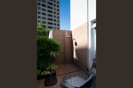 Apartamento para alugar com 70m², 2 quartos e 1 vagaPiscina