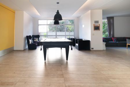 Apartamento para alugar com 70m², 2 quartos e 1 vagasalão de Jogos