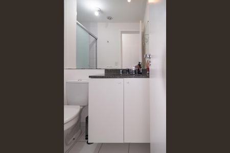 Apartamento para alugar com 70m², 2 quartos e 1 vagaBanheiro Social