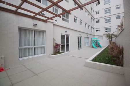 Apartamento para alugar com 45m², 2 quartos e 1 vagaÁrea comum - Churrasqueira