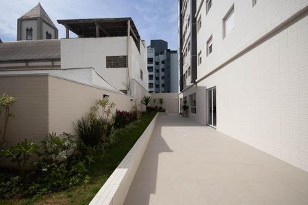 Apartamento para alugar com 45m², 2 quartos e 1 vagaÁrea comum