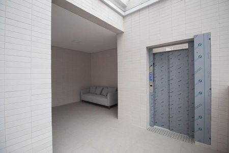 Apartamento para alugar com 45m², 2 quartos e 1 vagaÁrea comum