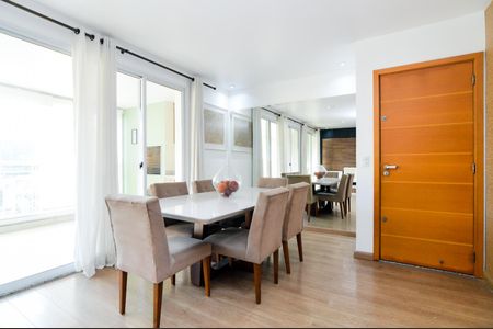 Apartamento para alugar com 95m², 3 quartos e 2 vagasSala