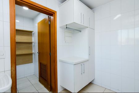 Apartamento para alugar com 95m², 3 quartos e 2 vagasÁrea de Serviço