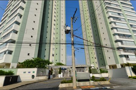 Apartamento para alugar com 95m², 3 quartos e 2 vagasFachada do Condominio 