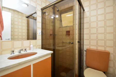 banheiro de apartamento para alugar com 3 quartos, 85m² em Paraíso, São Paulo
