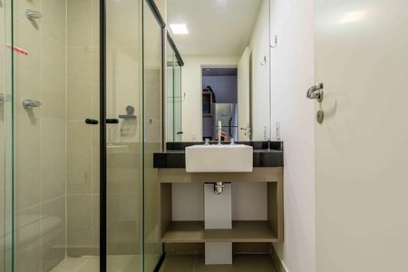 Banheiro de kitnet/studio para alugar com 1 quarto, 20m² em Santo Amaro, São Paulo