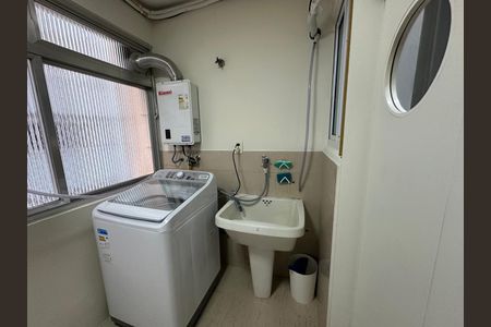 Apartamento à venda com 98m², 2 quartos e 1 vaga Apartamento à venda com 98m², 2 quartos e 1 vagaÁrea de serviço