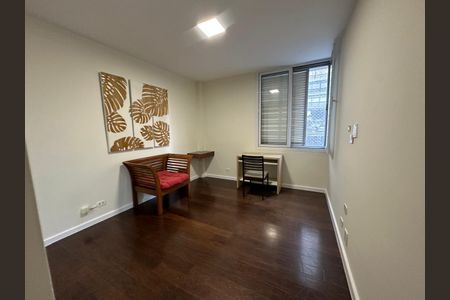 Apartamento à venda com 98m², 2 quartos e 1 vaga Apartamento à venda com 98m², 2 quartos e 1 vagaQuarto