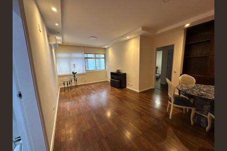 Apartamento à venda com 98m², 2 quartos e 1 vaga Apartamento à venda com 98m², 2 quartos e 1 vagaSala
