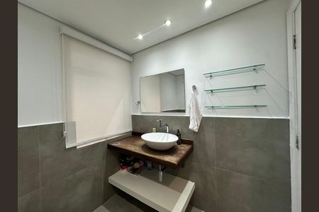 Apartamento à venda com 98m², 2 quartos e 1 vaga Apartamento à venda com 98m², 2 quartos e 1 vagaBanheiro