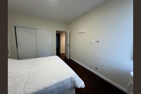 Apartamento à venda com 98m², 2 quartos e 1 vaga Apartamento à venda com 98m², 2 quartos e 1 vagaQuarto