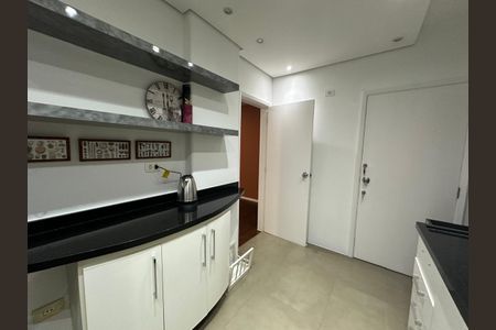 Apartamento à venda com 98m², 2 quartos e 1 vaga Apartamento à venda com 98m², 2 quartos e 1 vagaCozinha
