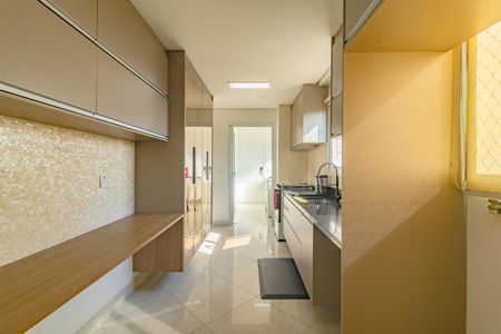 Apartamento para alugar com 132m², 3 quartos e 2 vagas