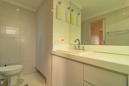 Apartamento para alugar com 132m², 3 quartos e 2 vagas