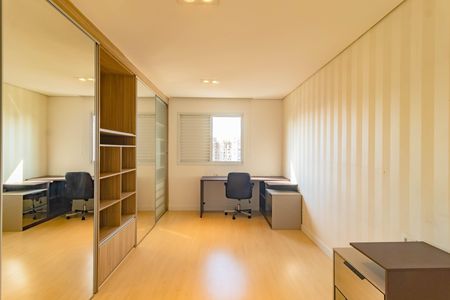 Apartamento para alugar com 132m², 3 quartos e 2 vagas